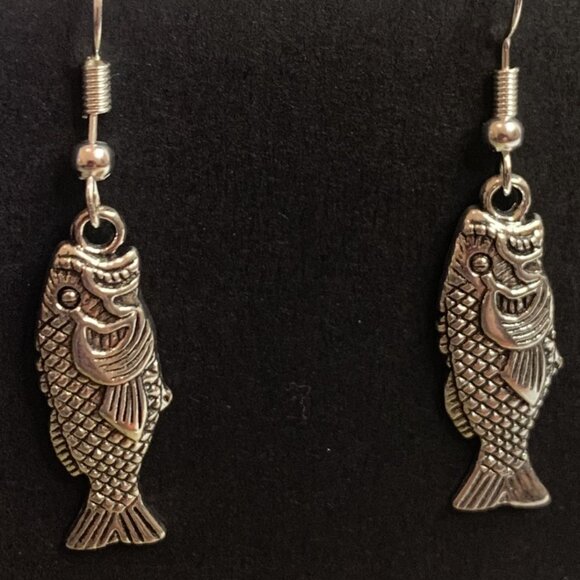 Fish Earring, Fishing Earring, Silly Animal Earring, Gift Idea, Fish Charm - Picture 2 of 9